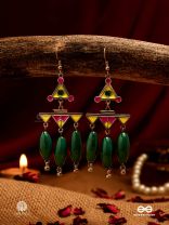 HALF-MOON OXIDISED EARRINGS