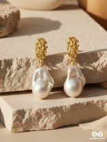 PEARL PETAL – SOFT PEARL EARRINGS