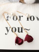 Hanging in balance Pearl and Flowers Needle Earrings- Wine