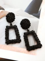 The Shimmery Diva Classic Geometric Earrings - Black