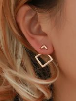 The modern girl’s intriguing artistic ear-jackets