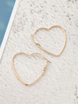 Love Me Like I do - Trendy Heart Hoops- Golden