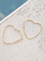 Love Me Like I do - Trendy Heart Hoops- Golden
