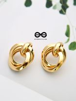 The Entangled Shimmer - Golden Elegant Studs