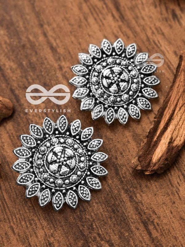 The Aztec Intricate Sun - Oxidised Boho Studs