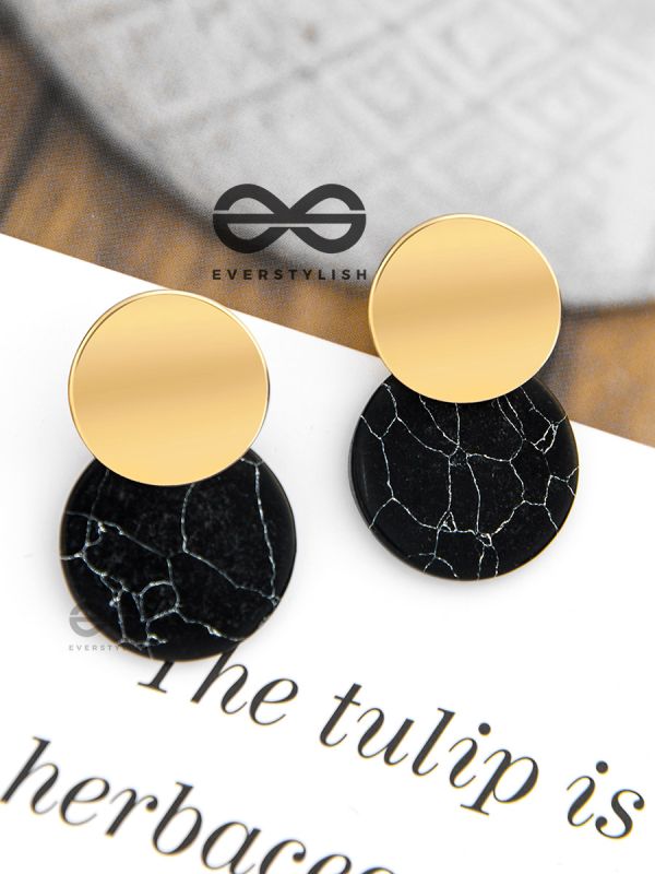 The Chic Marbles (Black) - Casual Golden Earrings