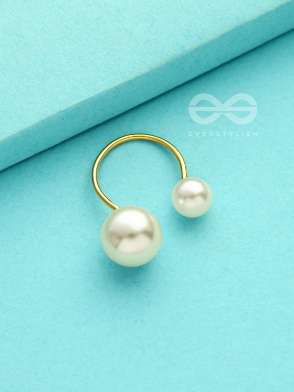 Precarious Pair Of Pearls - Statement Golden Ring