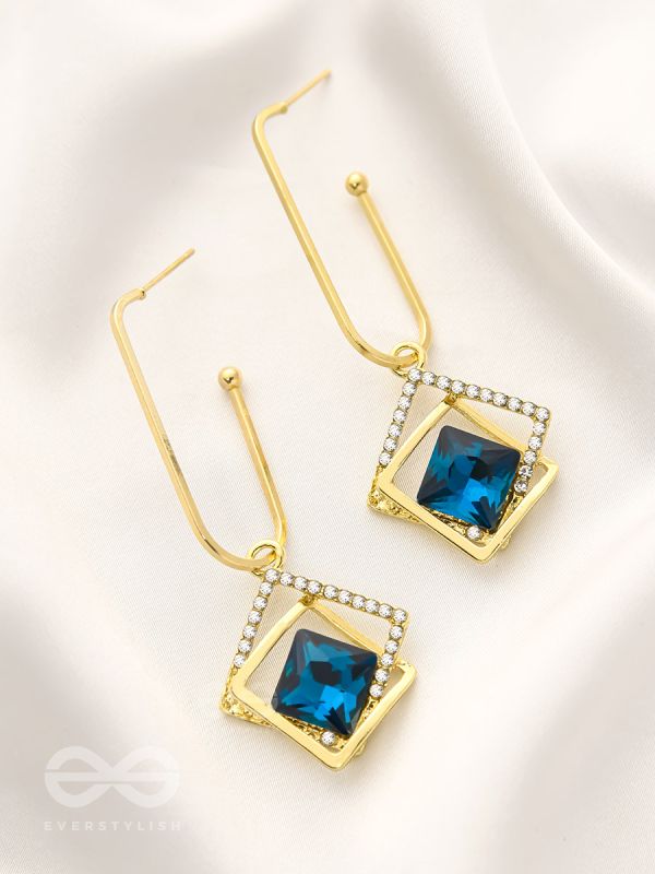 The Whimsical Heart of the Ocean - Golden Statement Earrings