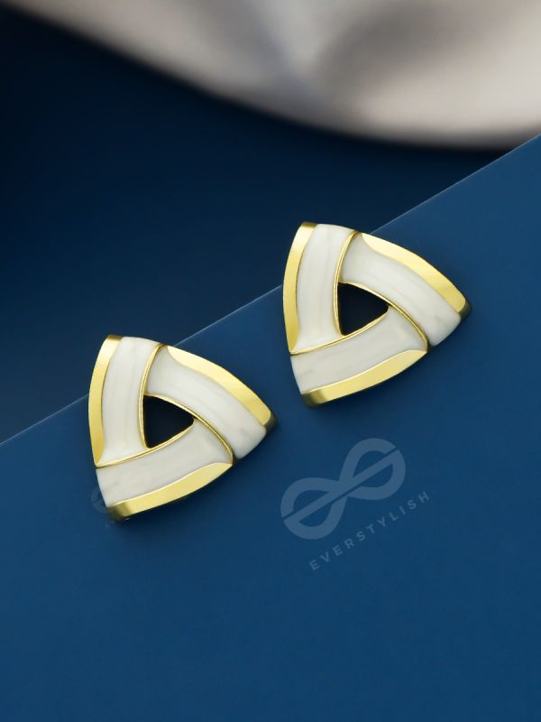 Miss Minimilist - ELegant Enamel  Earrings