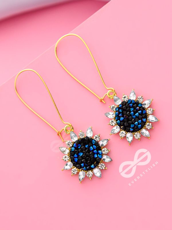 The Gleaming Sun- Dangle Earring (Oxford Blue)