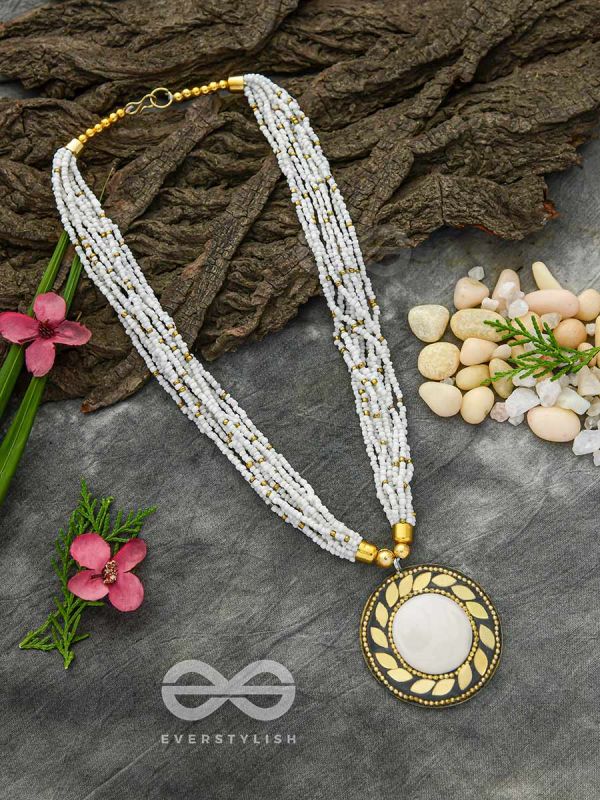 The Timeless Elegance- Beautiful Beaded Neckpiece (White)