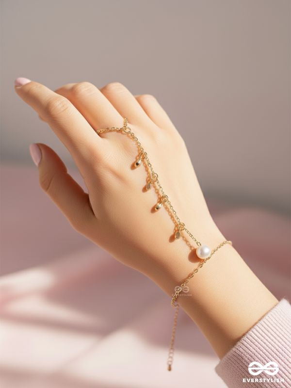 The String of Luck- Golden Pearl Hand Harness Bracelet