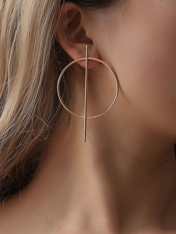 An Elegant Delight Golden Geometric Earrings