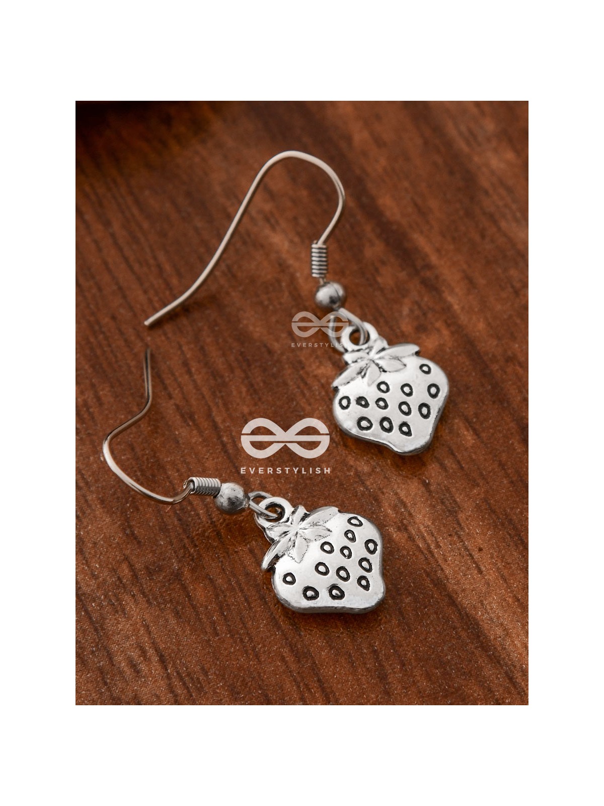 The Little Enticing Strawberries - Tiny Trinket Earrings