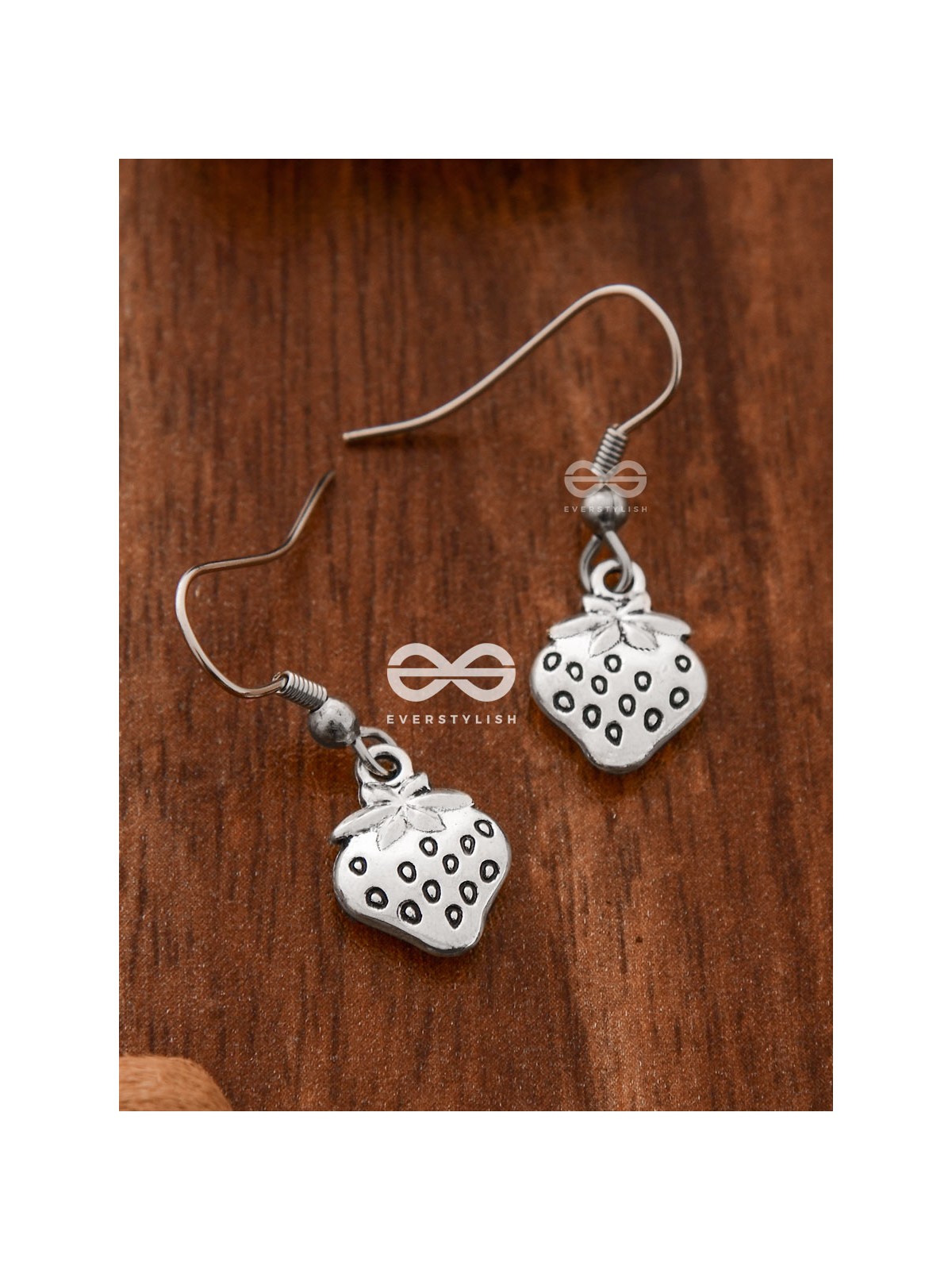 The Little Enticing Strawberries - Tiny Trinket Earrings