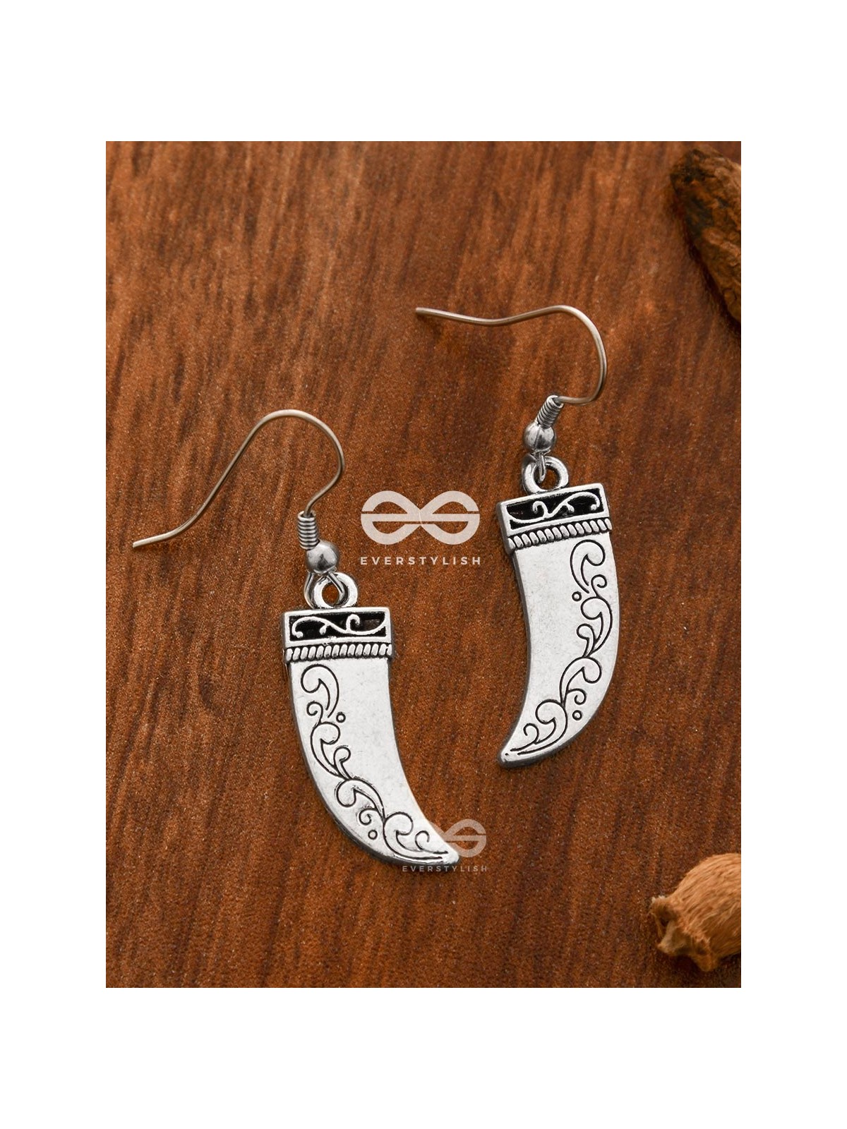 The Little Elegant Daggers - Tiny Trinket Earrings