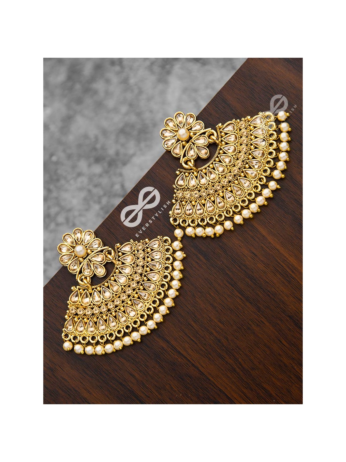 The Royal Shimmer - Golden Statement Earrings