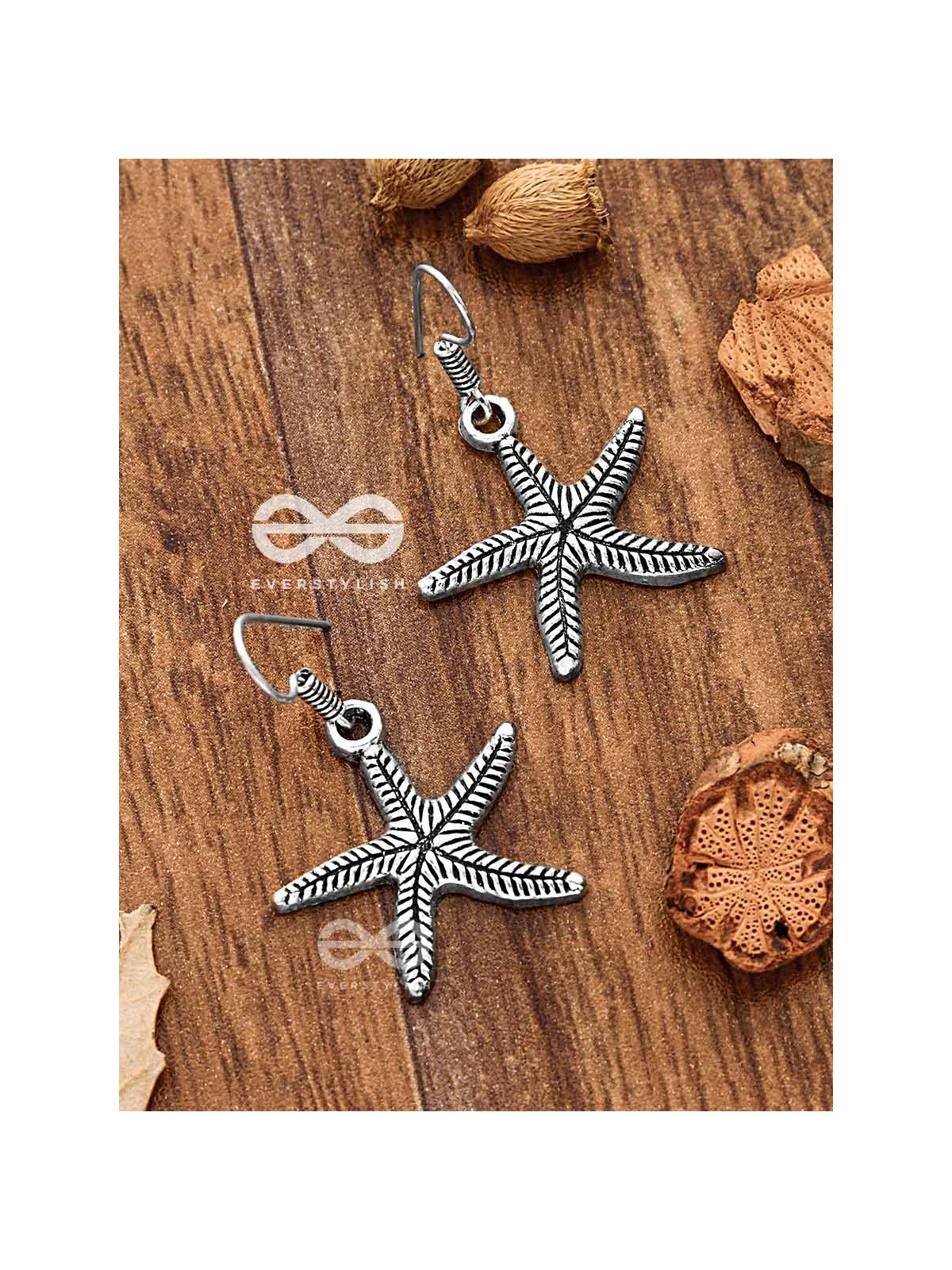 The Elegant Starfish - Tiny Trinket Earrings