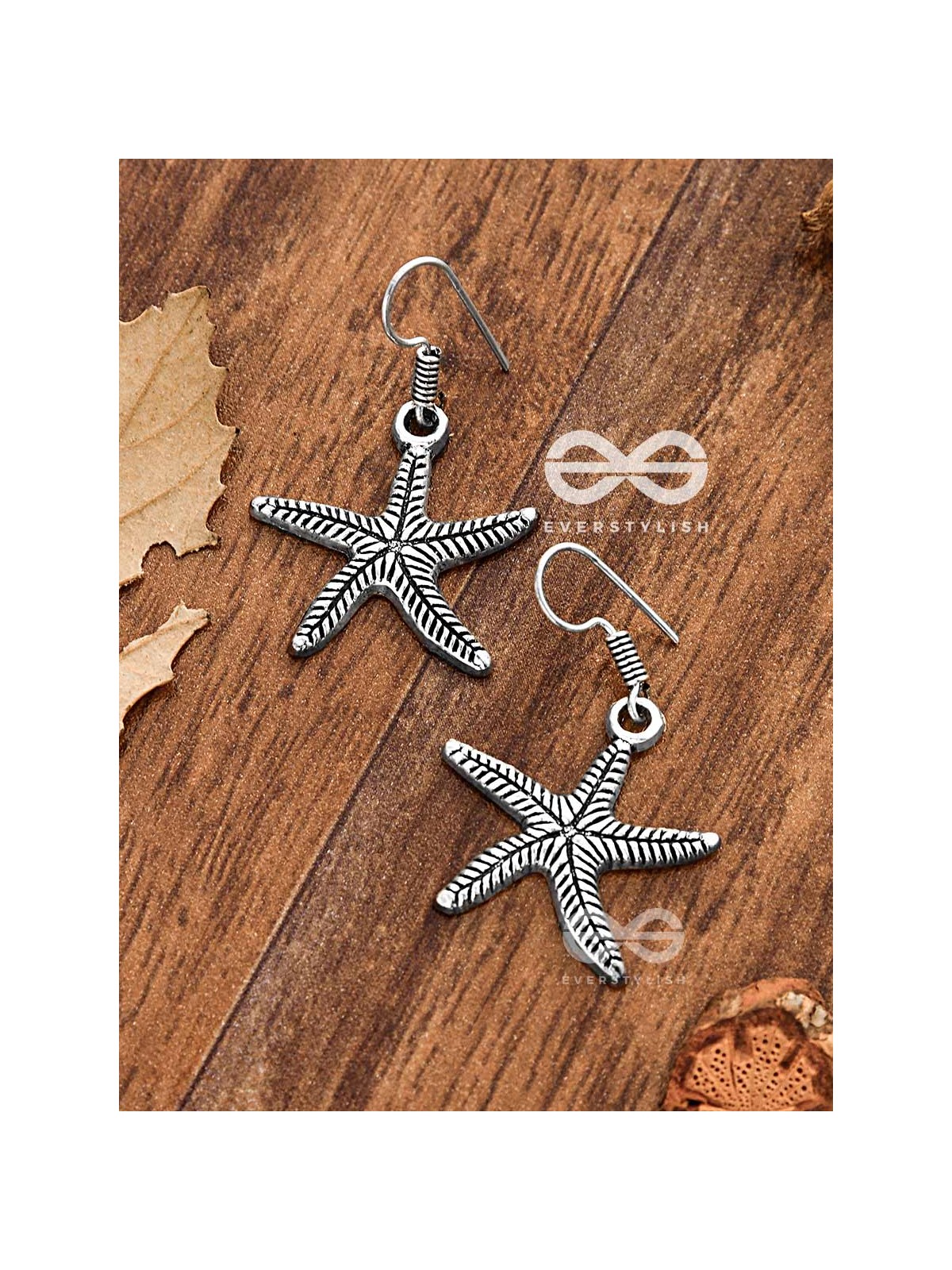 The Elegant Starfish - Tiny Trinket Earrings