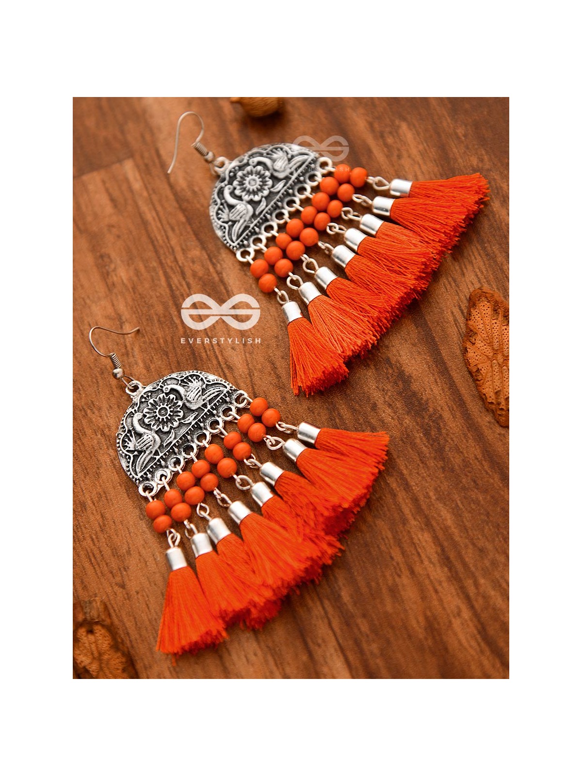 The Vintage Peacock Artwork Tassel Earrings(Orange)