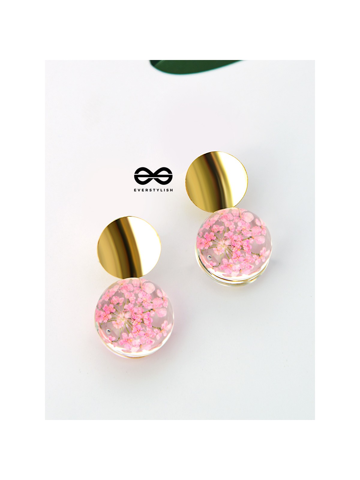 The Golden Floral Circles - Casual Resin Earrings