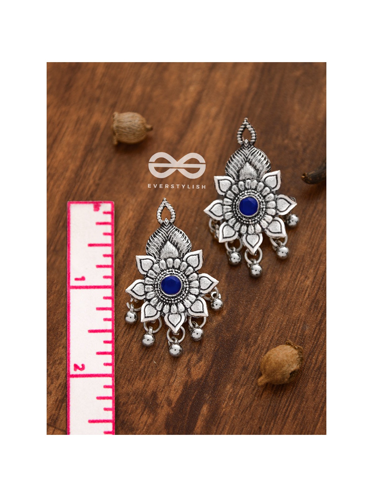 The Majestic Artwork Studs (Sapphire Blue) - Embellished Oxidised Collection
