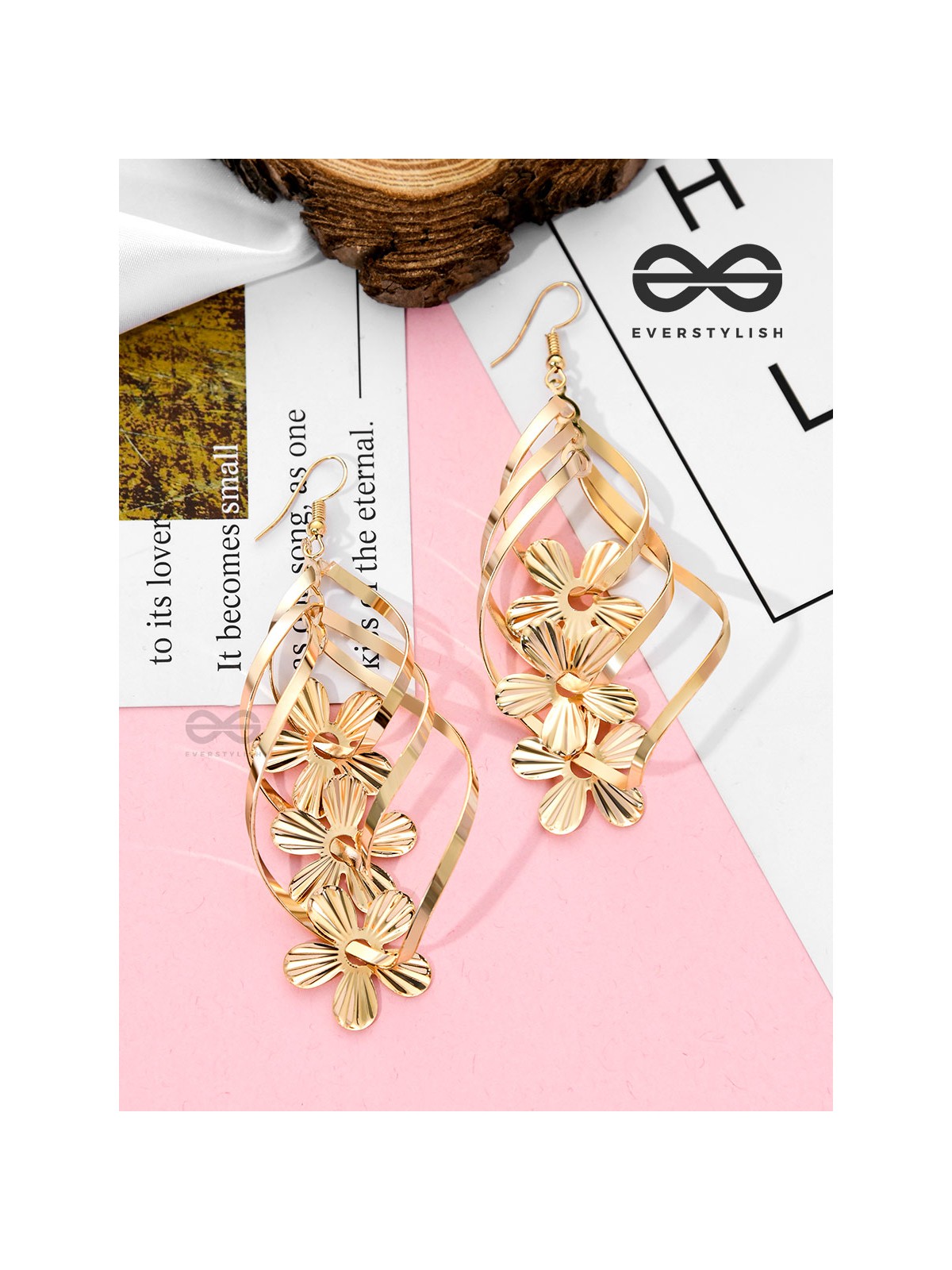 The Golden Intertwined Florals - Casual Daily-wear Danglers