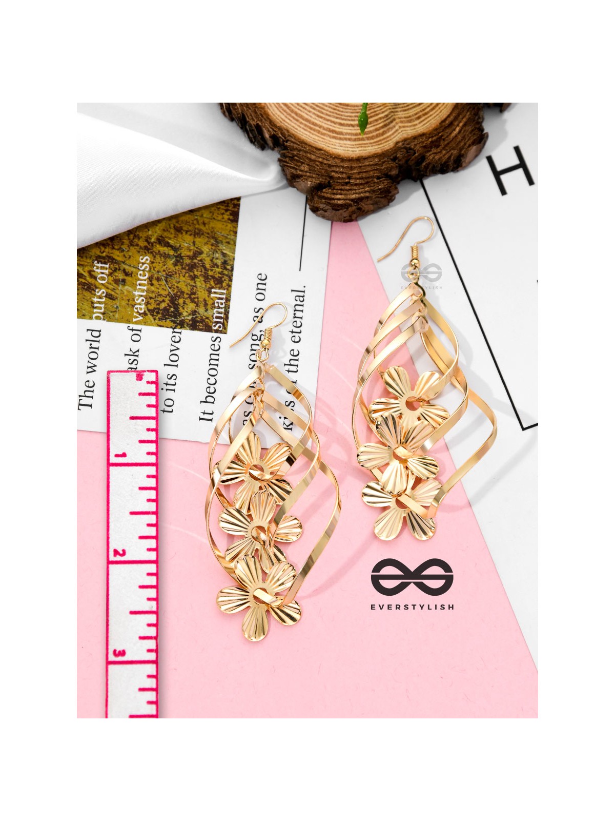 The Golden Intertwined Florals - Casual Daily-wear Danglers
