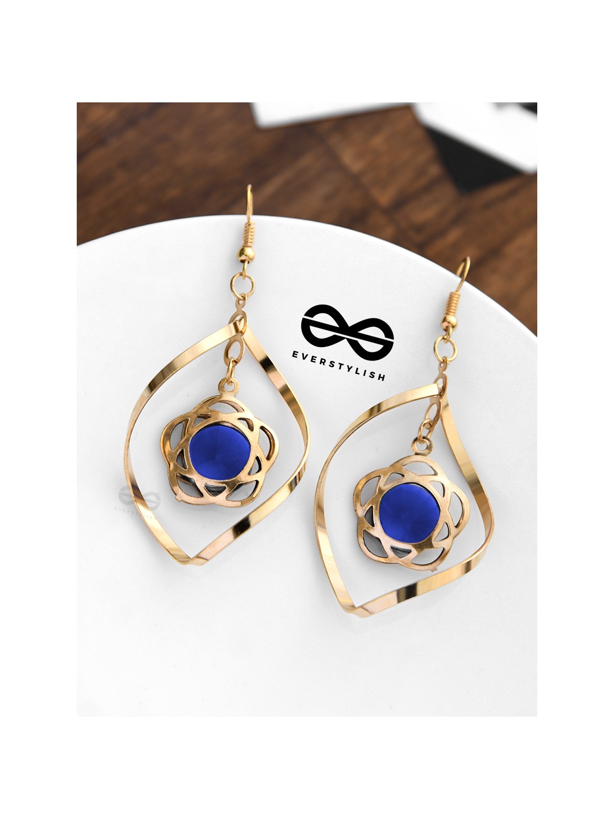 A Star-Studded Twist (Royal Blue) - Golden Light-weight Earrings