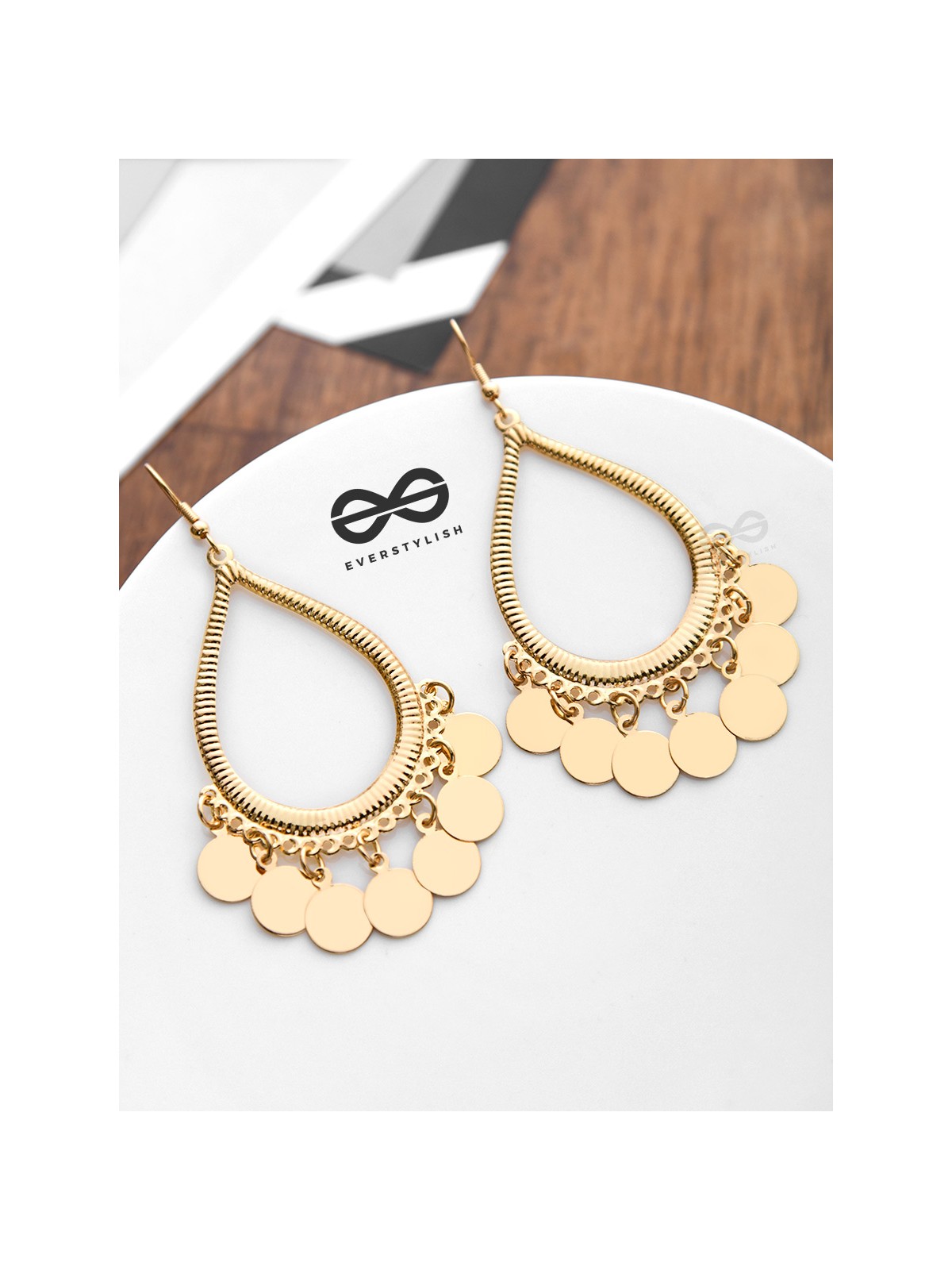 The Charming Playfulness - The Golden Charm Collection