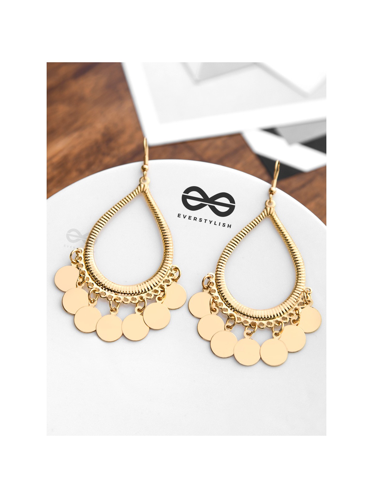 The Charming Playfulness - The Golden Charm Collection