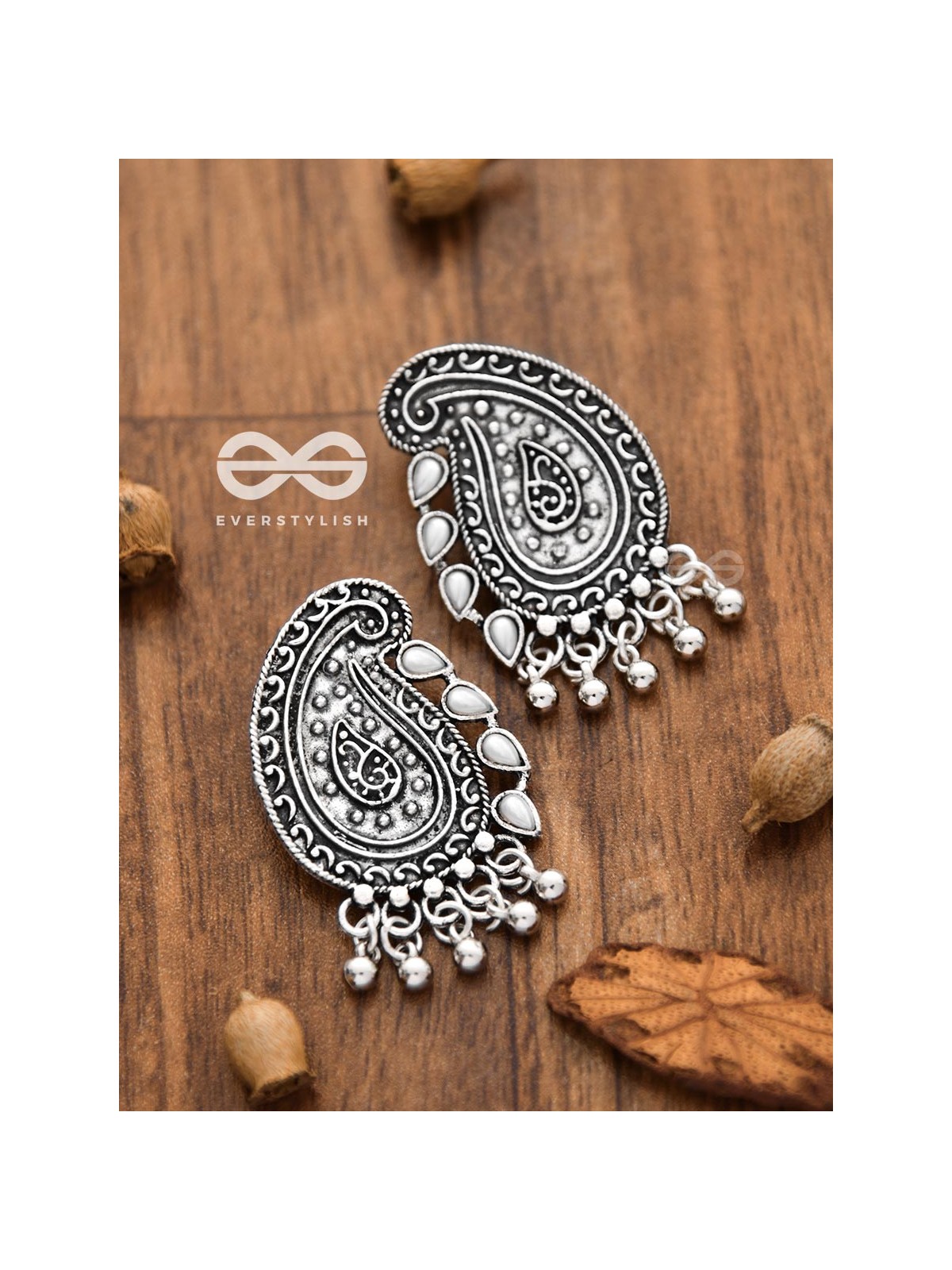 The Vintage Motifs Pearl Earrings- The Embellished Oxidised Collection