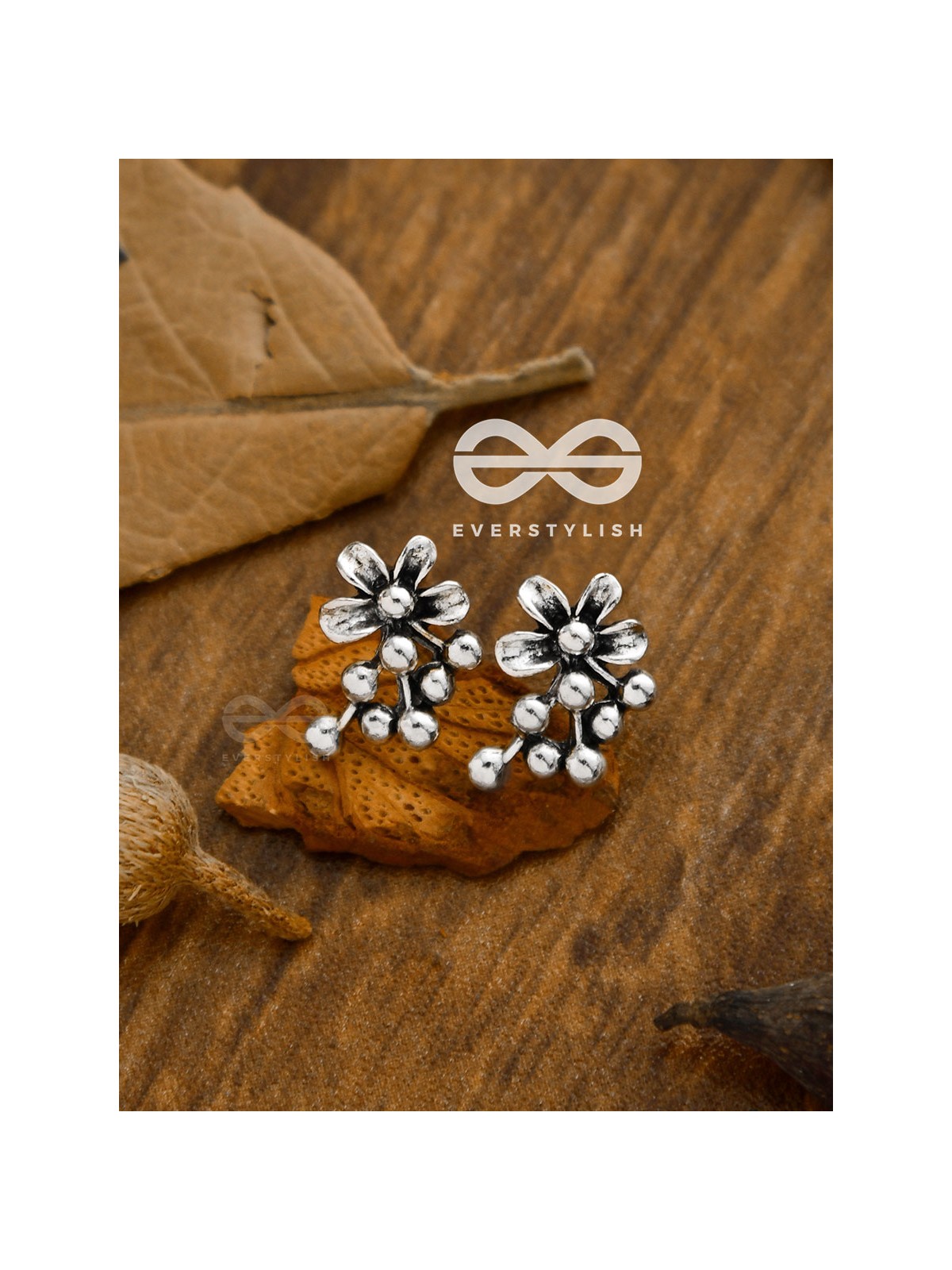 The Little Dotted Floral Studs - Tiny Trinket Earrings