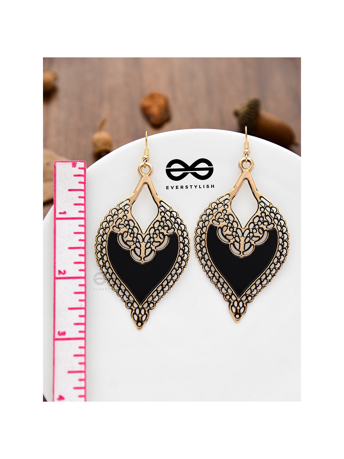 The perpetual beauty - Casual Dangler Earrings