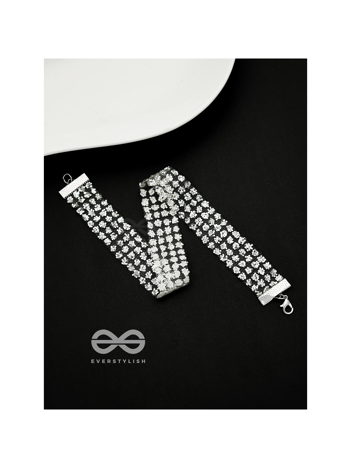 Shimmer on My Neck - Statement Silver Choker