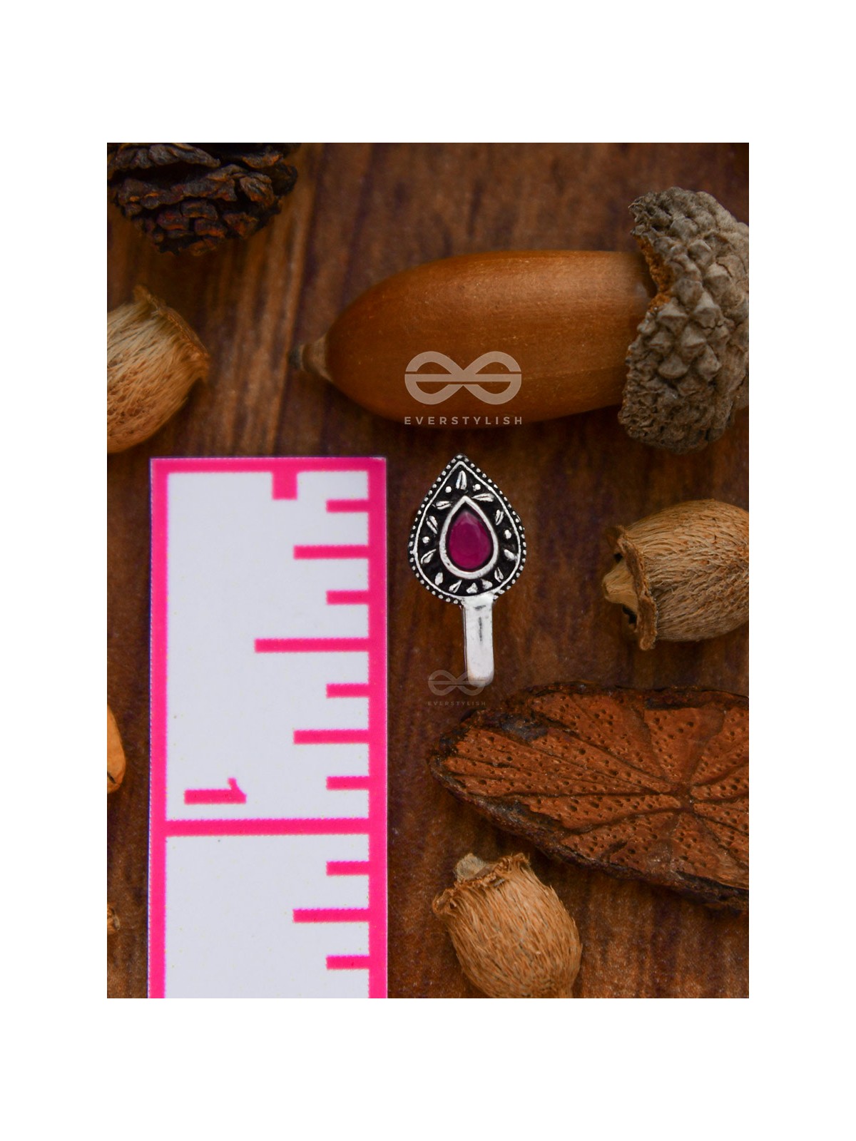 The Intricate Droplets - Embellished Non-pierced Nosepin (Ruby Red)
