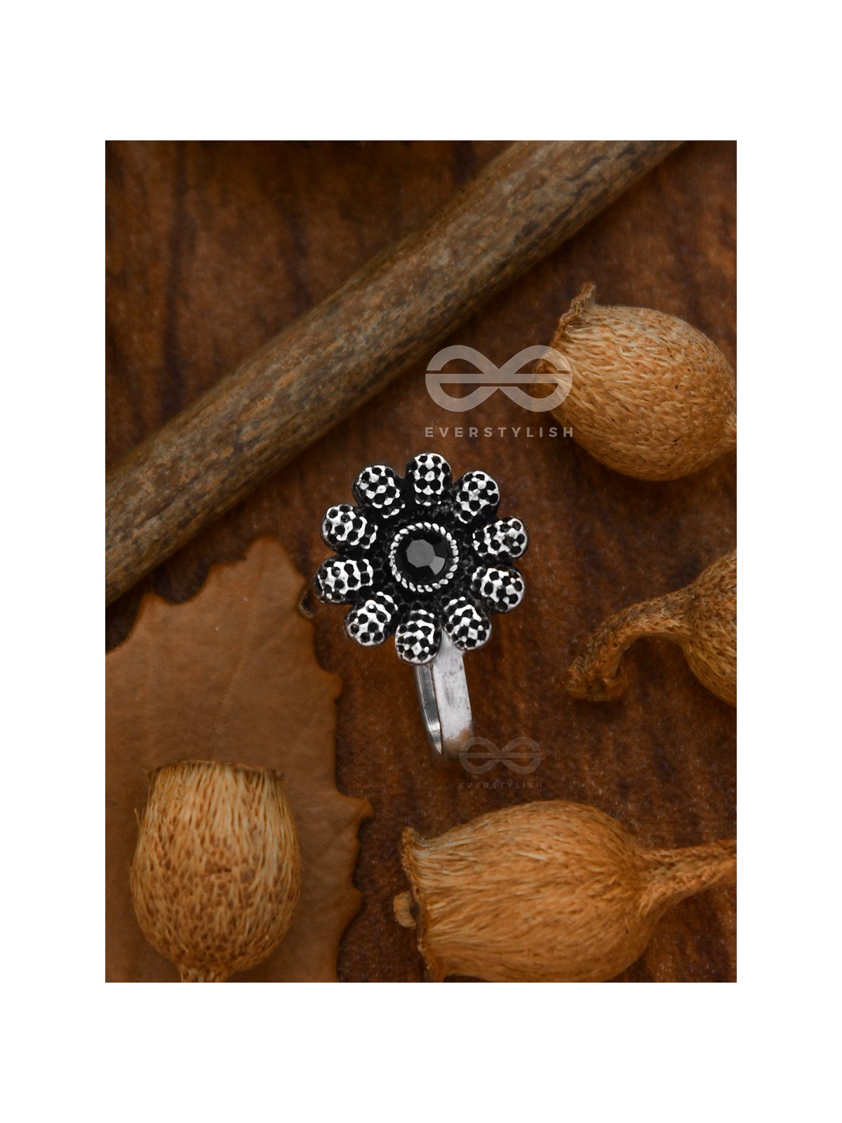 The Floral Fantasy - Embellished Non-pierced Nosepin (Onyx Black)