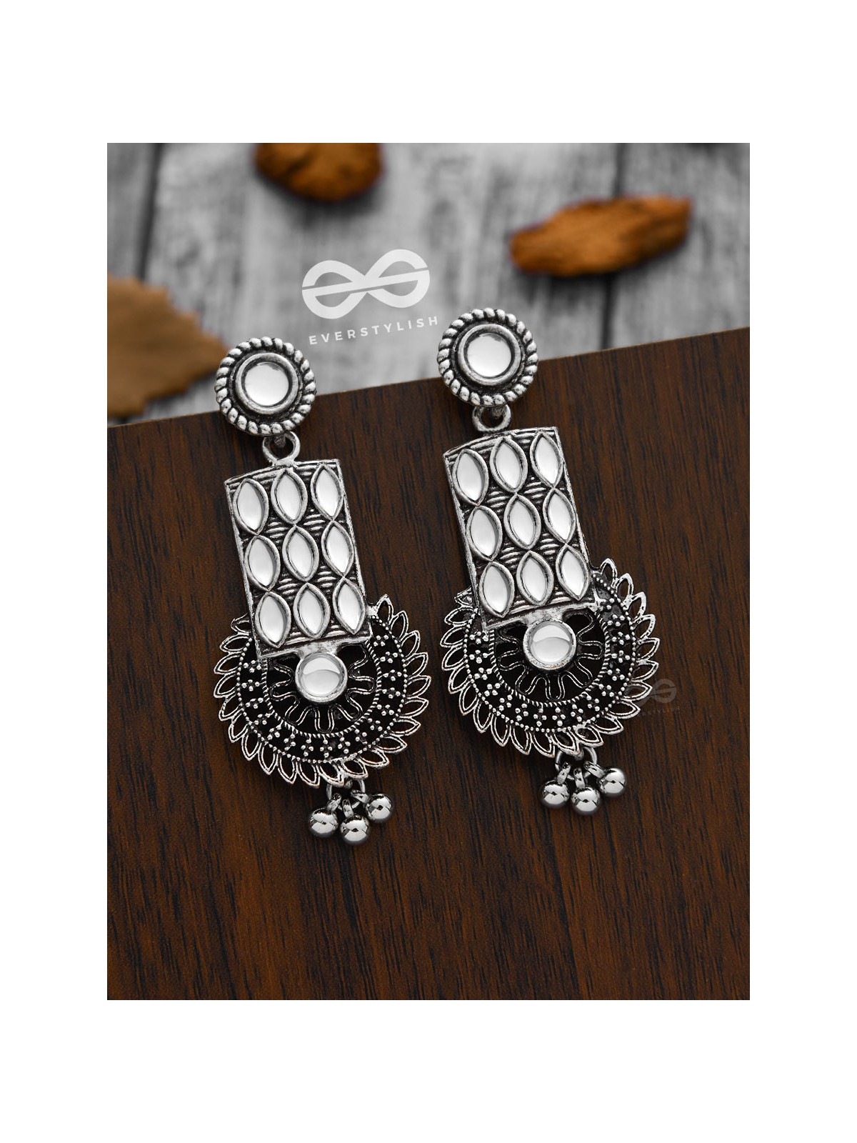 The Studded Artistry - (Droplet White) - The Embellished Oxidised Collection