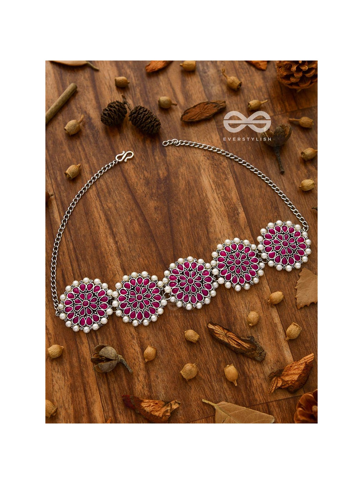 The classy Desire - Perfect Pearl Embellished Statement Choker (Ruby Red)