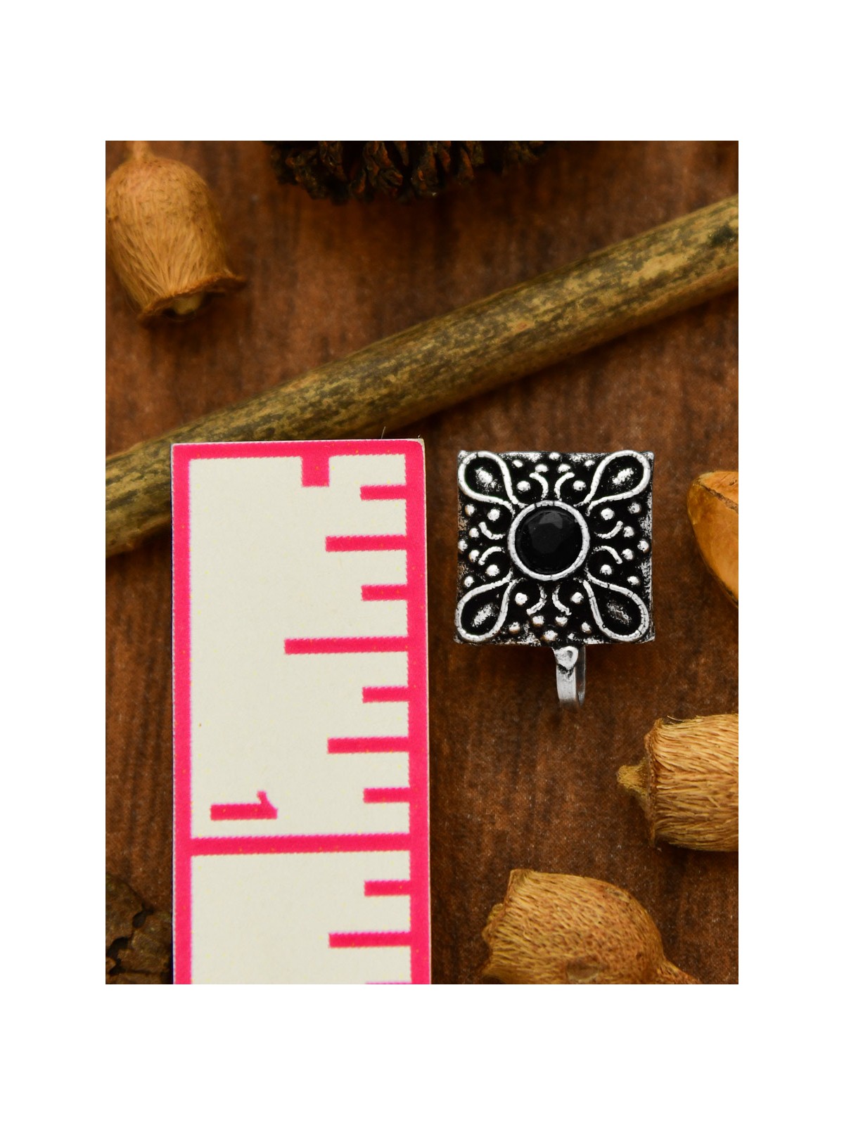 The Elegance Sqaured - Non-Pierced Boho Nosepin (Onyx Black)