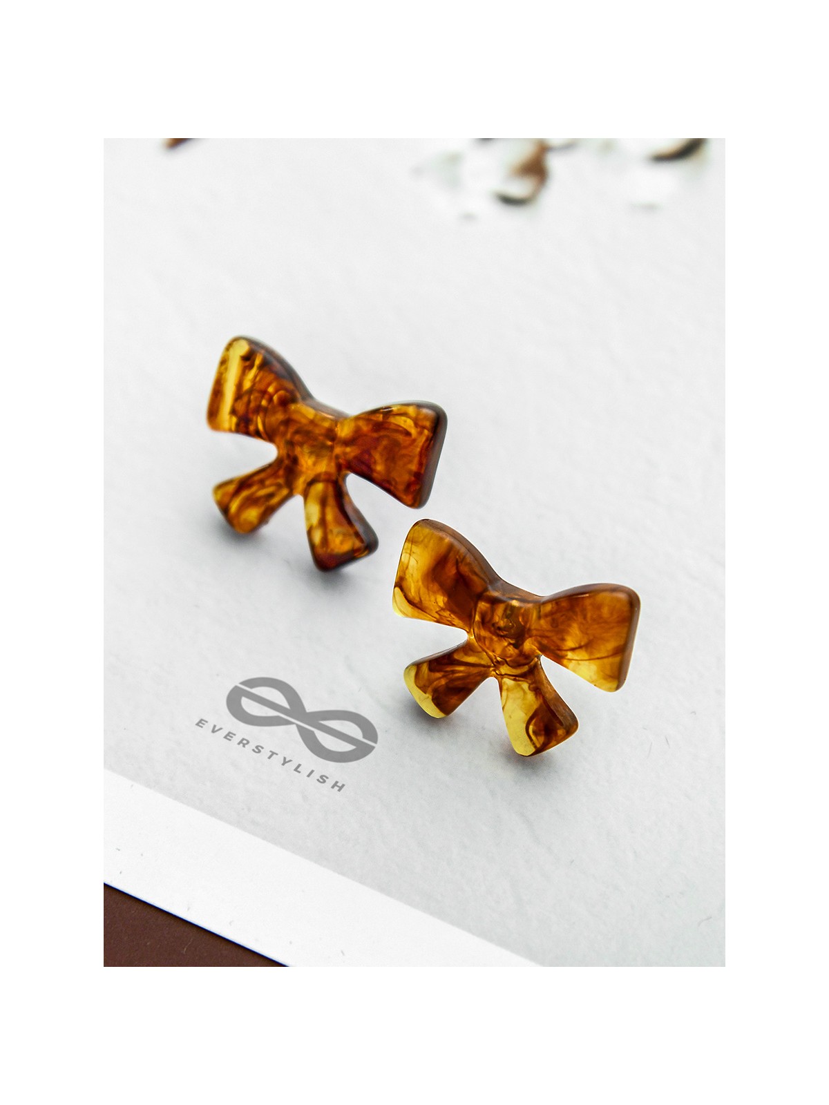 Bow-tiful - Champagne Resin Stud Earrings