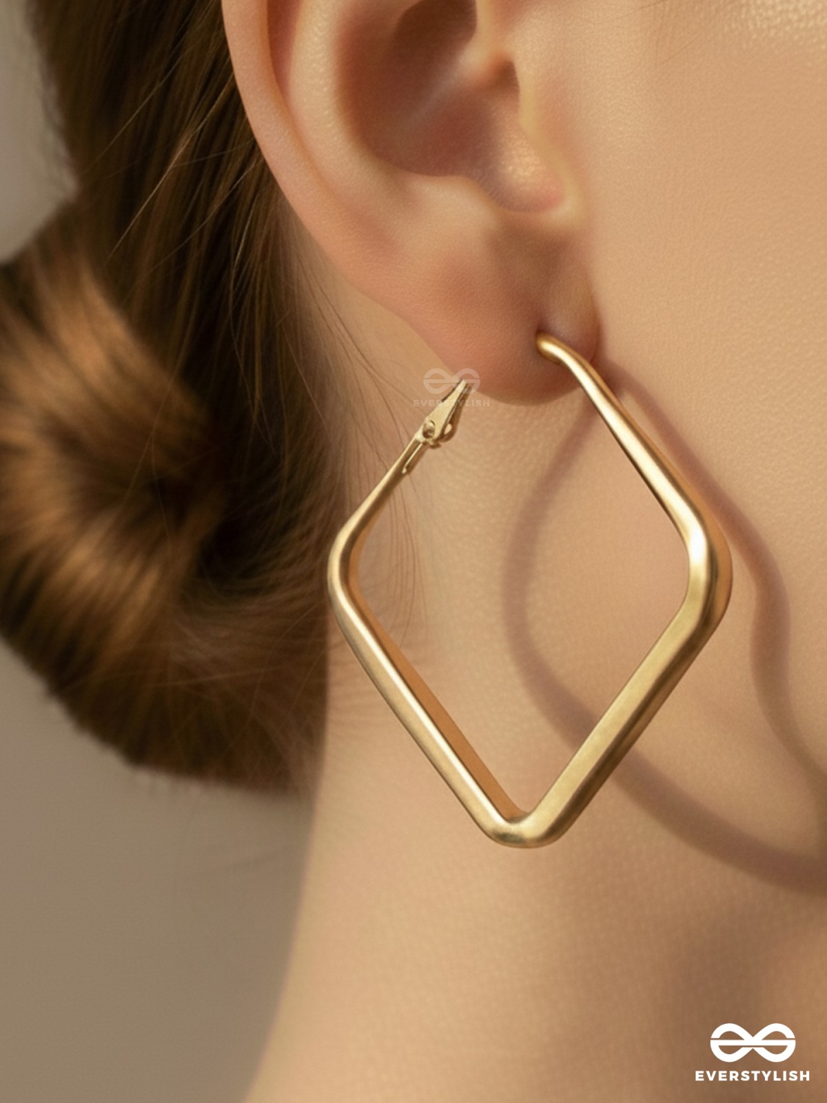 The Eccentric Squares - Golden Statement Hoops
