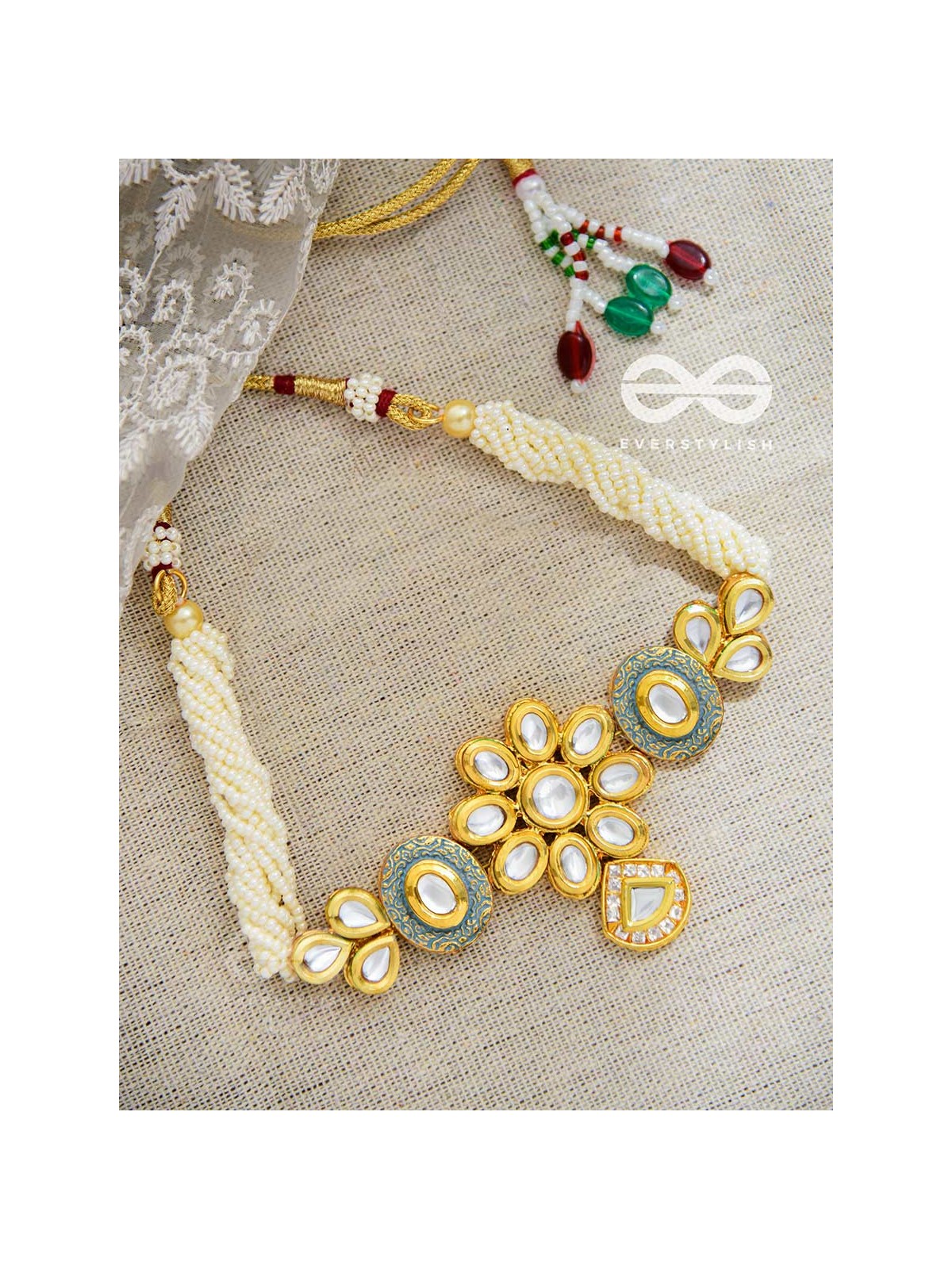 The Royal Elegance - Statement Golden Set of Neckpiece and Earrings