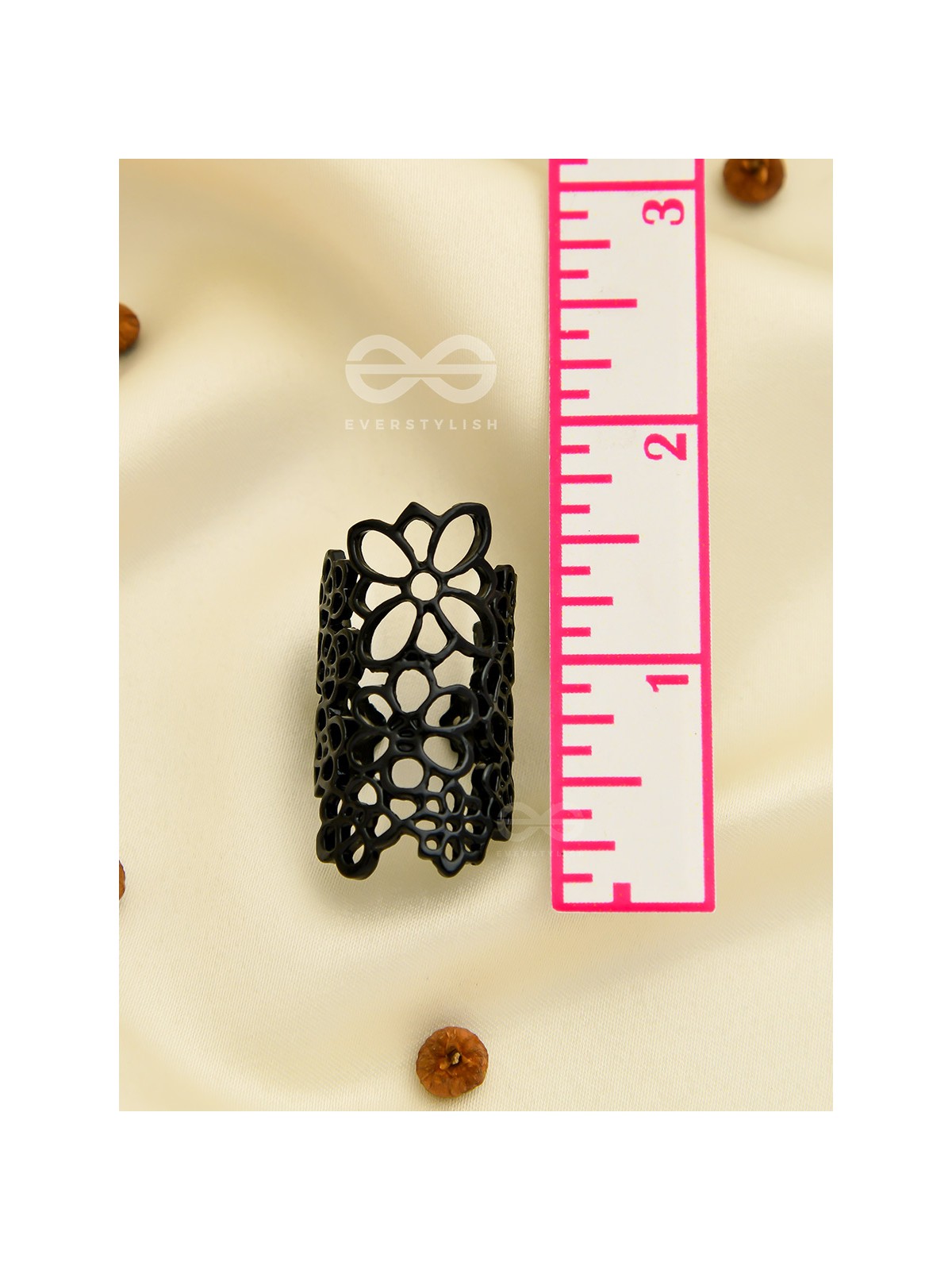 The Alluring floral adjustable ring- Coal Black