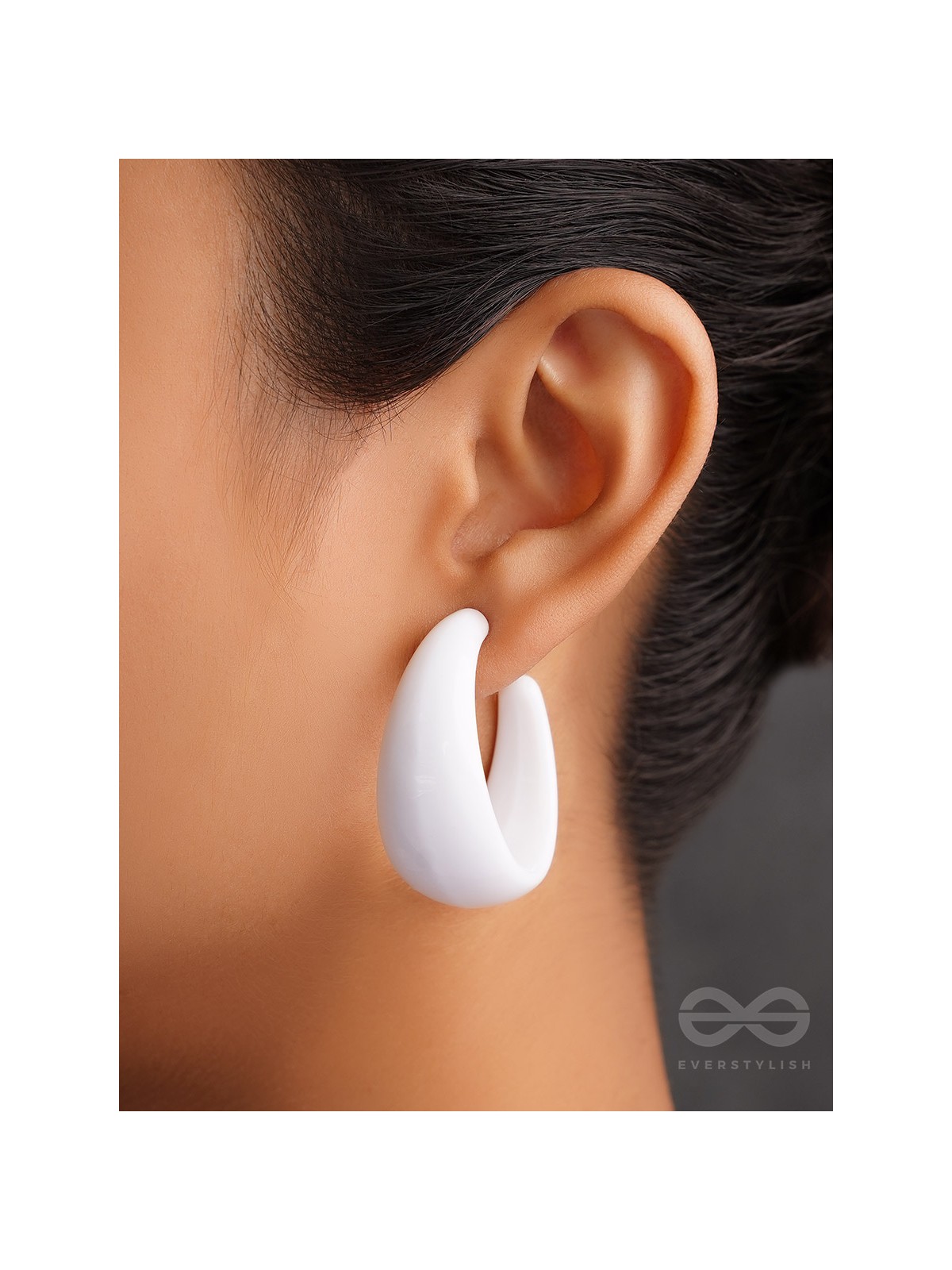 Effortlessly Classy - Statement Hoops (White)