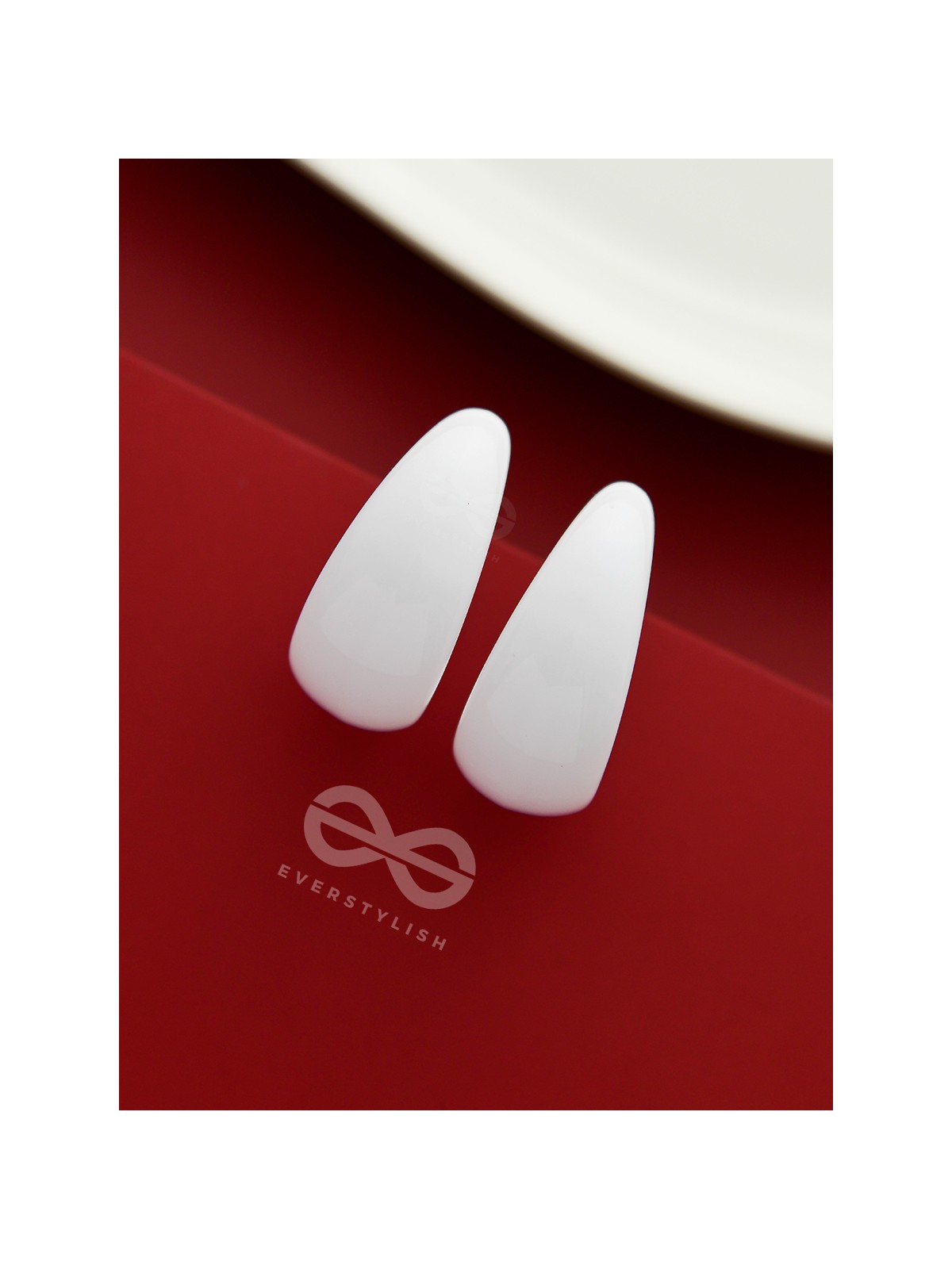 Effortlessly Classy - Statement Hoops (White)