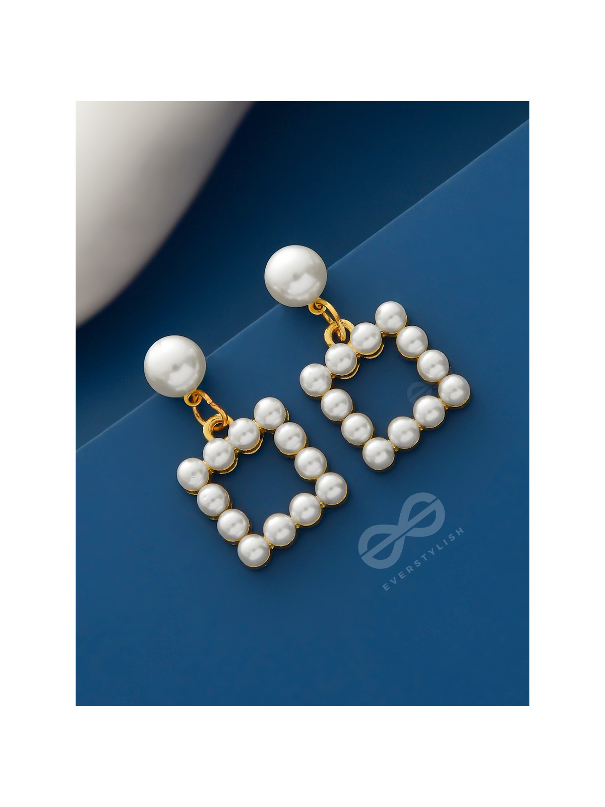 A Pearly Geometry - Golden Statement Earrings