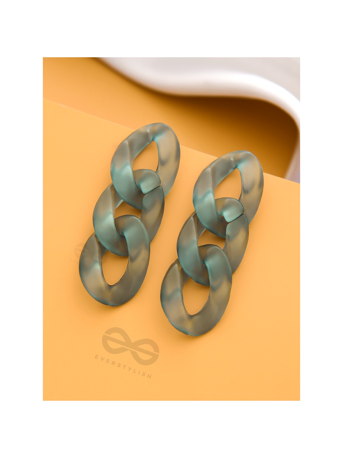 The Chique Links - Statement Earrings