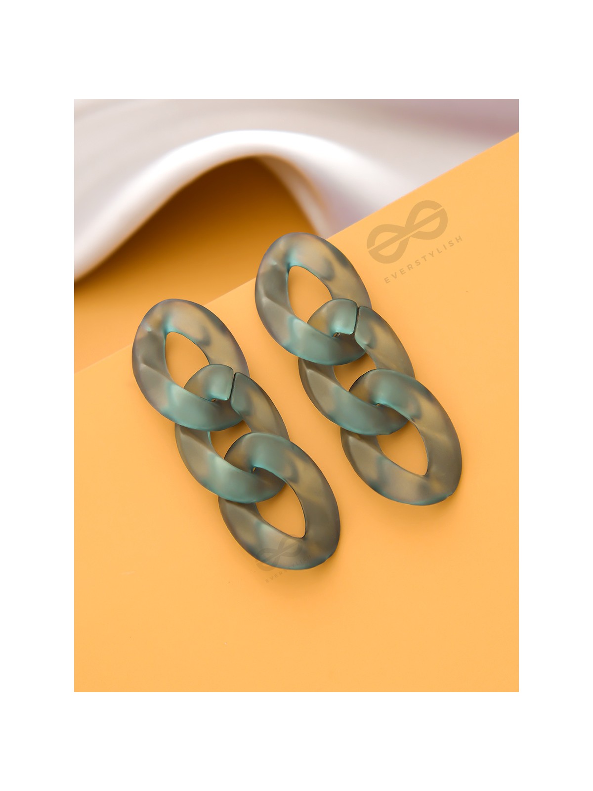 The Chique Links - Statement Earrings
