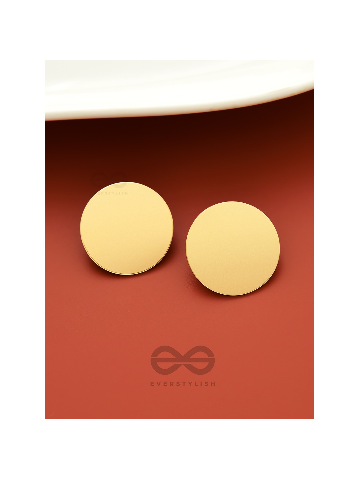 Mirror Reflection - Casual Golden Studs